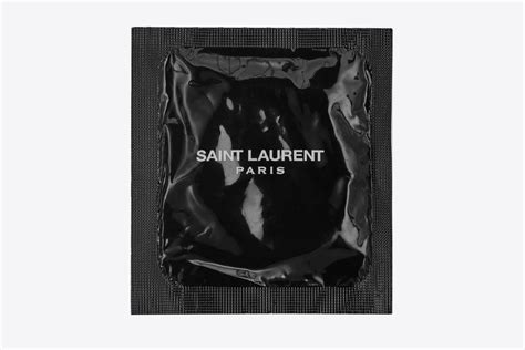 yves saint laurent preservativo|Saint Laurent nos presenta una línea de condones con.